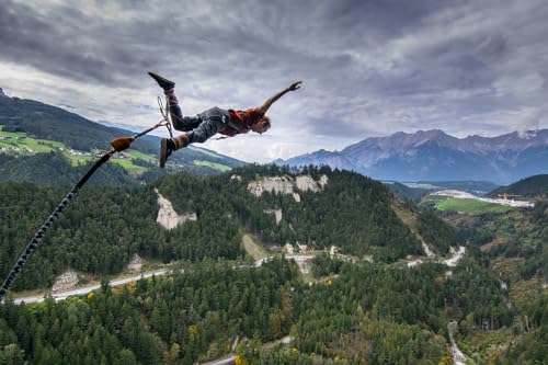 192 Meter Bungy-Sprung: Jochen Schweizer Geschenkgutschein.